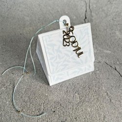 Simple and Basic Die "Triangle Box with Add-On" 