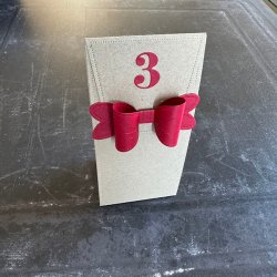Simple and Basic Die "Bow for Presents"  