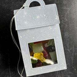 Simple and Basic Die "Giftbag with Topper Clousure"  