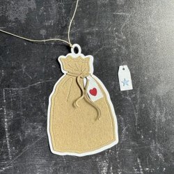 Simple and Basic Die "Christmas Sack"  