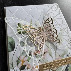 Simple and Basic Die "Simple Butterflies - outline" 