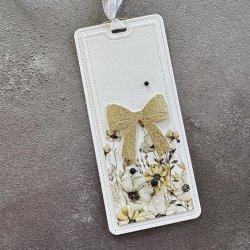 Simple and Basic Die "Beautiful Bows on a Tag" 