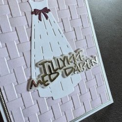 Simple and Basic Die "Tillykke med D�ben &amp; Tillykke med Navnet" 