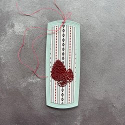 Simple and Basic Die "Small chubby Pine Cones" 