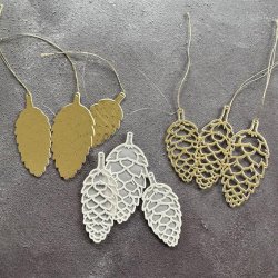 Simple and Basic Die "Pinecones - Outline" 