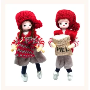 Anne Beate Design:  Strikkepigen og Bagerdrengen 2021, i dobbeltske