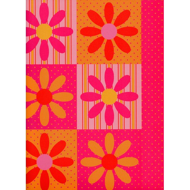 Karen Marie Klip: Orange Mega-Flowers
