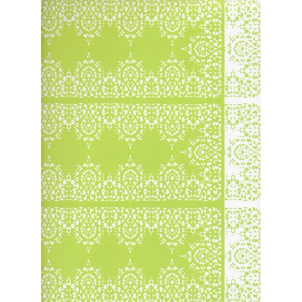 Karen Marie Klip: Green &amp; White Laces